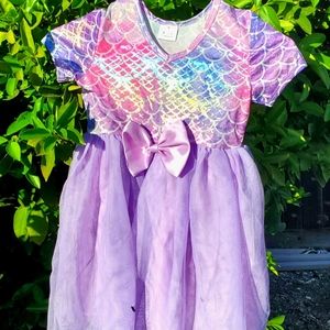 Mermaid dress 2 sizes left!